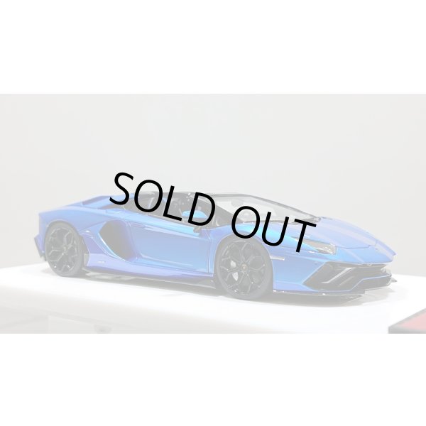 画像5: EIDOLON 1/43 Lamborghini Aventador LP780-4 Ultimae Roadster 2021 (Leirion Wheel) Blue Towerette / Blue Nesance  Limited 100 pcs. (5)