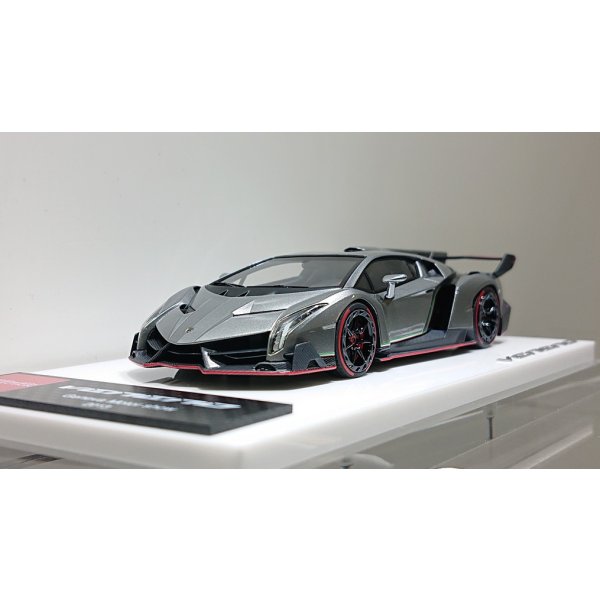 画像9: EIDOLON 1/43 Lamborghini Veneno 2013 Geneva Motor Show 2013 Metallic Gray / Red Accent (9)