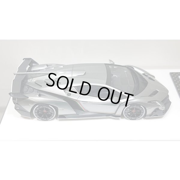 画像8: EIDOLON 1/43 Lamborghini Veneno 2013 Metallic Gray / White Accent Limited 80 pcs. (8)