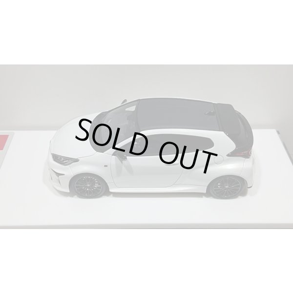 画像4: EIDOLON 1/43 Toyota GR Yaris RZ 2020 Platinum White Pearl Mica (4)