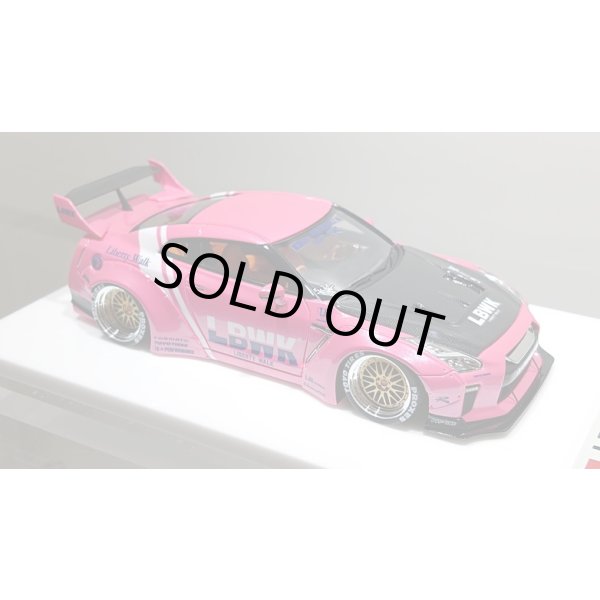 画像11: EIDOLON 1/43 LB WORKS R35 GT-R Type 1.5 (LB Shilhouette Wing) Corona Rossa Limited 40 pcs. (11)
