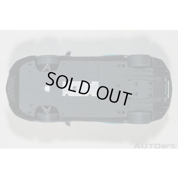 画像8: AUTOart 1/18 Lamborghini Aventador SVJ (Blu Glauco) (8)