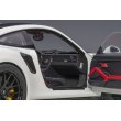 画像10: AUTOart 1/18 Porsche 911 (991.2) GT2 RS Weissach Package (White) (10)