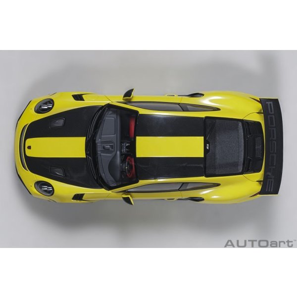 画像7: AUTOart 1/18 Porsche 911 (991.2) GT2 RS Weissach Package (Racing Yellow) (7)