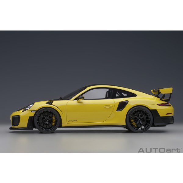 画像3: AUTOart 1/18 Porsche 911 (991.2) GT2 RS Weissach Package (Racing Yellow) (3)