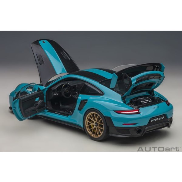 画像11: AUTOart 1/18 Porsche 911 (991.2) GT2 RS Weissach Package (Miami Blue) (11)