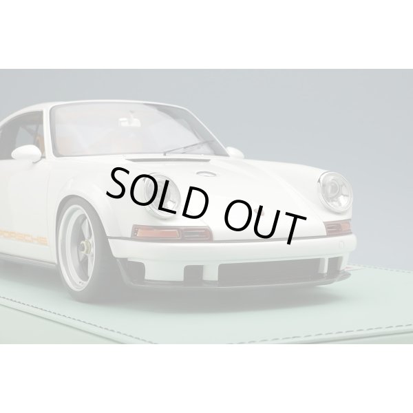 画像11: EIDOLON 1/18 Singer DLS 2018 Pearl White (11)