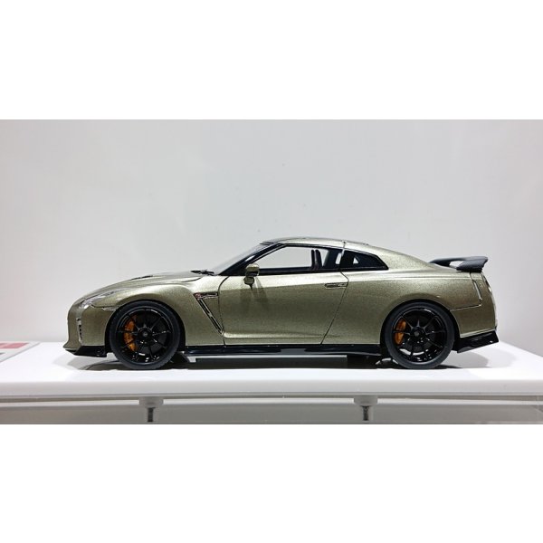 画像2: EIDOLON 1/43 NISSAN GT-R Track Edition Engineered by Nismo T-spec 2022 Millennium Jade Limited 60 pcs. (2)