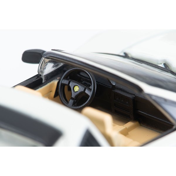 画像9: TOMYTEC 1/64 Limited Vintage NEO LV-N Ferrari 328 GTS (white) (9)