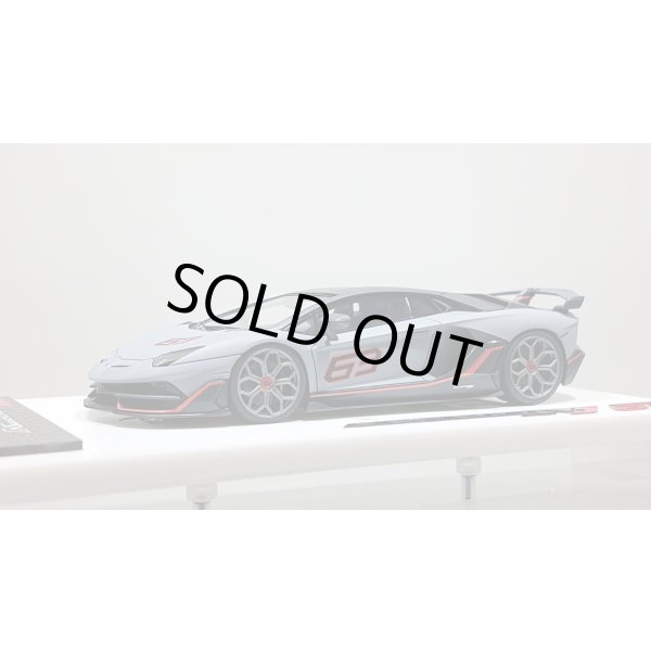 画像1: EIDOLON 1/43 Lamborghini Aventador SVJ 63 2018 Grigio Acheso (Matte Light Gray) Limited 63 pcs. (1)