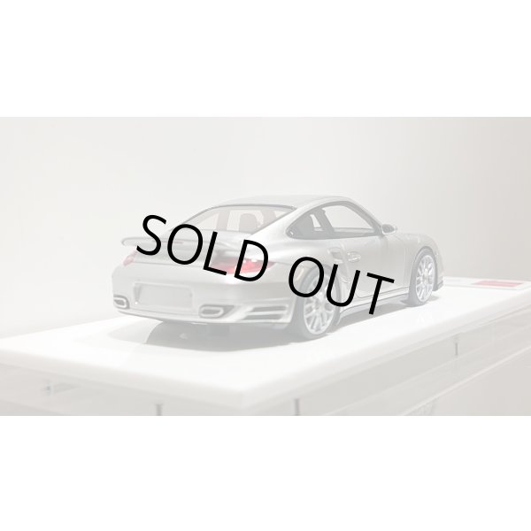 画像10: EIDOLON 1/43 Porsche 911 (997.2) Turbo S 2011 GT Silver Metallic (10)