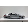 画像6: EIDOLON 1/43 Porsche 911 (997.2) Turbo S 2011 GT Silver Metallic (6)
