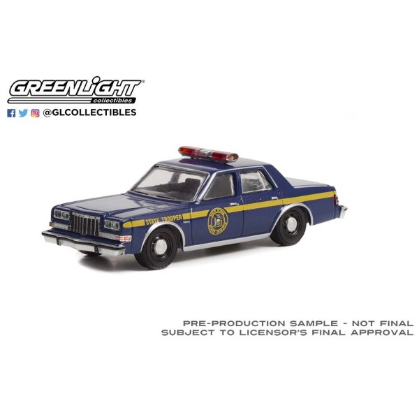 画像9: GREEN LiGHT 1/64 Hot Pursuit Series 42 (9)