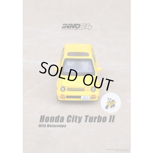 画像3: INNO Models 1/64 Honda City Turbo II Yellow with MOTOCOMPO (3)