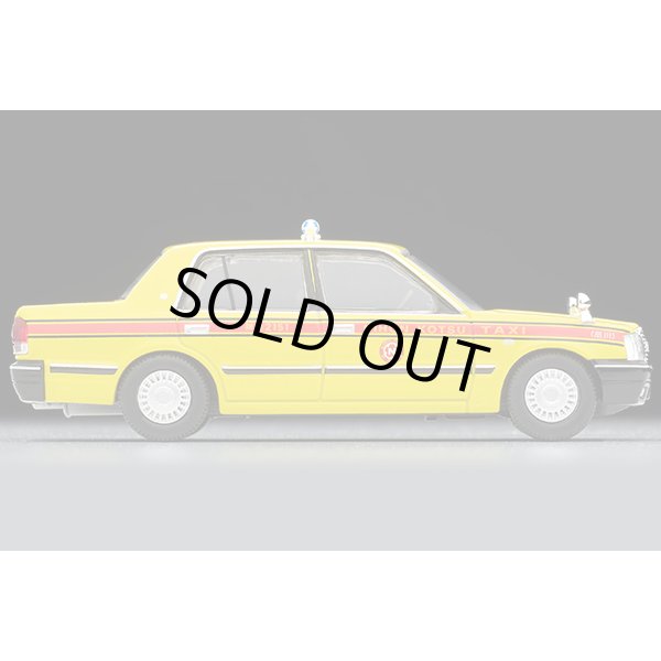 画像4: TOMYTEC 1/64 Limited Vintage NEO Toyota Crown Sedan Taxi (日本交通) (4)