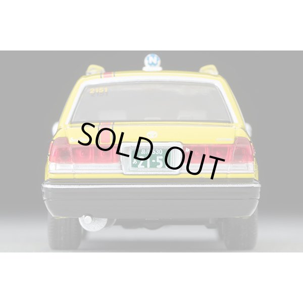 画像6: TOMYTEC 1/64 Limited Vintage NEO Toyota Crown Sedan Taxi (日本交通) (6)