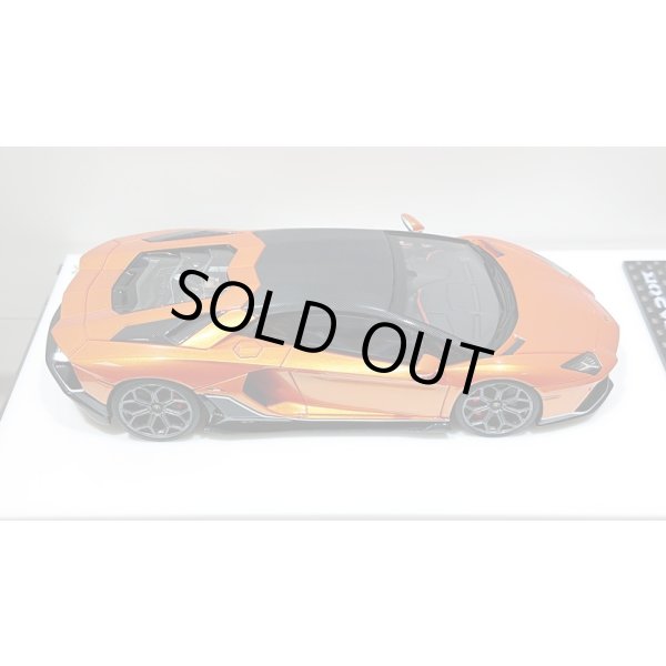 画像8: EIDOLON 1/43 Lamborghini Aventador LP780-4 Ultimae 2021 (Leirion Wheel) Arancio Pearl Carbon Roof Limited 30 pcs. (8)