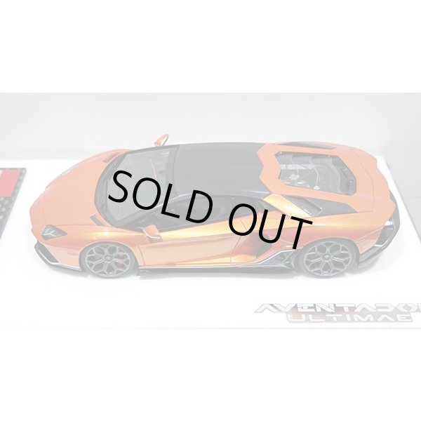 画像4: EIDOLON 1/43 Lamborghini Aventador LP780-4 Ultimae 2021 (Leirion Wheel) Arancio Pearl Carbon Roof Limited 30 pcs. (4)