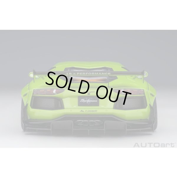 画像6: AUTOart 1/18 Liberty Walk LB-WORKS Lamborghini Aventador Limited Edition (Pearl Green) (6)