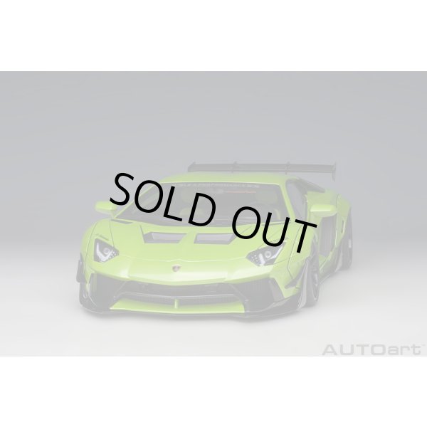 画像16: AUTOart 1/18 Liberty Walk LB-WORKS Lamborghini Aventador Limited Edition (Pearl Green) (16)