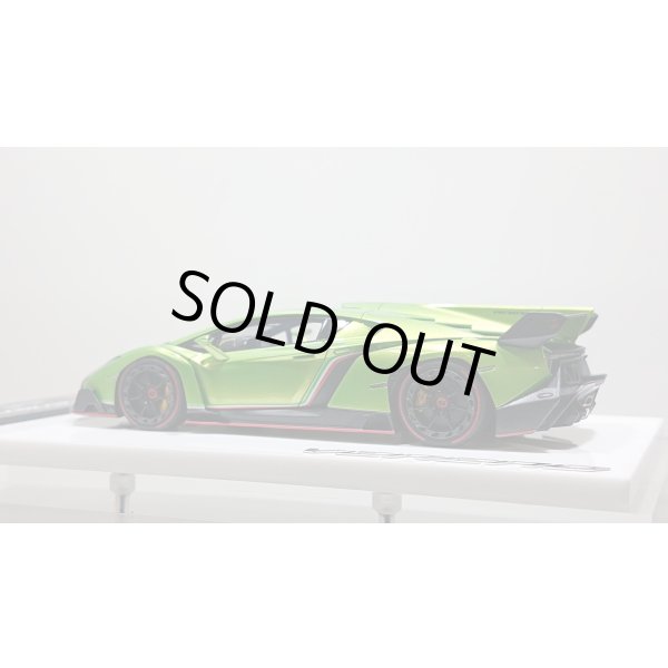 画像3: EIDOLON 1/43 Lamborghini Veneno 2013 Giallo Verde Pearl Limited 35 pcs. (3)
