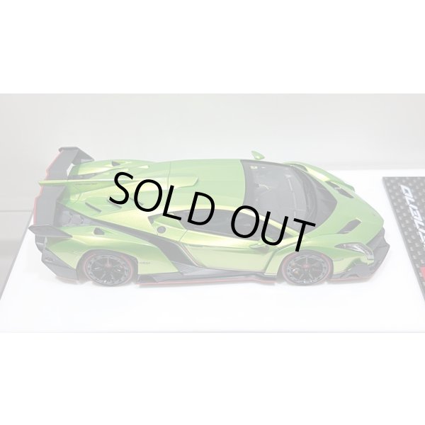 画像8: EIDOLON 1/43 Lamborghini Veneno 2013 Giallo Verde Pearl Limited 35 pcs. (8)