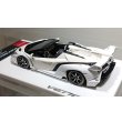 画像12: EIDOLON 1/43 Lamborghini Veneno Roadster 2015 Beige / White Limited 80 pcs. (12)