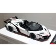 画像11: EIDOLON 1/43 Lamborghini Veneno Roadster 2015 Matte White / Red Stripe Limited 80 pcs. (11)