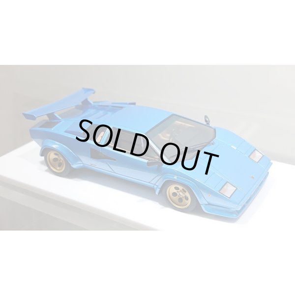 画像11: EIDOLON 1/43 Lamborghini Countach LP5000S 1982 with Rear wing Metallic Light Blue Limited 40 pcs. (11)