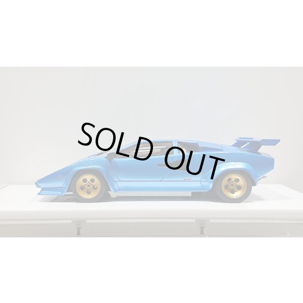 画像2: EIDOLON 1/43 Lamborghini Countach LP5000S 1982 with Rear wing Metallic Light Blue Limited 40 pcs. (2)