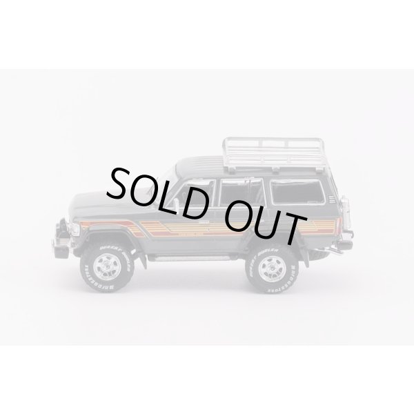 画像2: Gaincorp Products 1/64 Toyota Land Cruiser 60 LHD Gray (2)