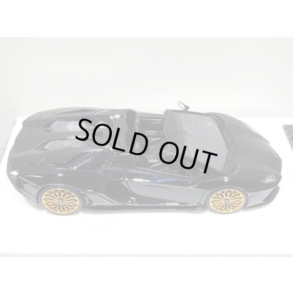 画像8: EIDOLON 1/43 Lamborghini Aventador LP780-4 Ultimae Roadster 2021 (Dianthus Wheel) Black Limited 60 pcs. (8)
