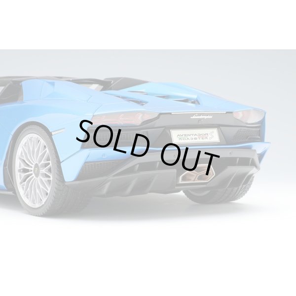 画像10: EIDOLON 1/18 Lamborghini Aventador S Roadster 2017 Blue Aegir Limited 80 pcs. (10)