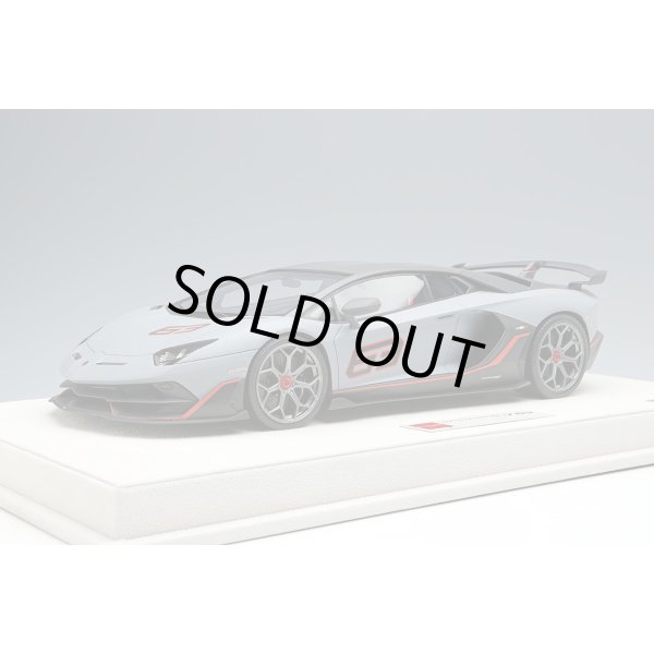 画像2: EIDOLON 1/18 Lamborghini Aventador SVJ 63 2018 Grigio Aqueso Limited 63 pcs. (2)