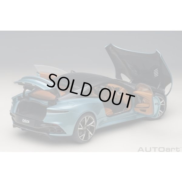 画像15: AUTOart 1/18 Aston Martin DBS Superleggera (Caribbean Pearl Blue) (15)