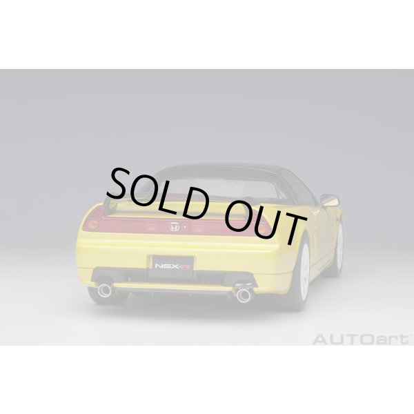 画像19: AUTOart 1/18 Honda NSX-R (NA2) (Indy Yellow Pearl) (19)