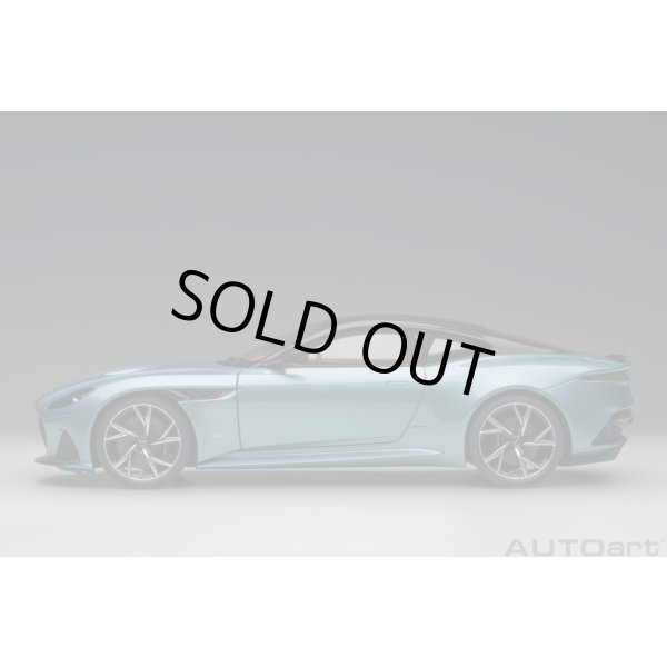 画像3: AUTOart 1/18 Aston Martin DBS Superleggera (Caribbean Pearl Blue) (3)