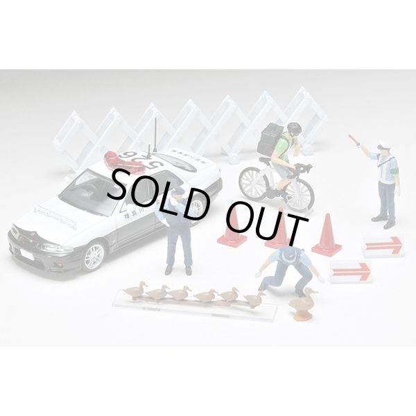 画像1: TOMYTEC 1/64 Diorama Collection 64 # Car Snap 16a Police (1)