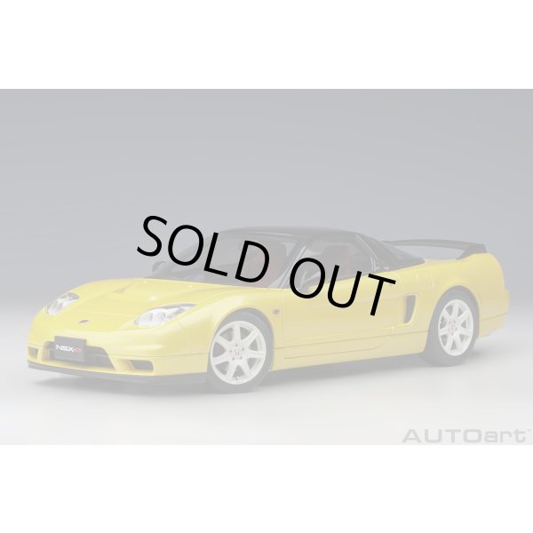 画像1: AUTOart 1/18 Honda NSX-R (NA2) (Indy Yellow Pearl) (1)