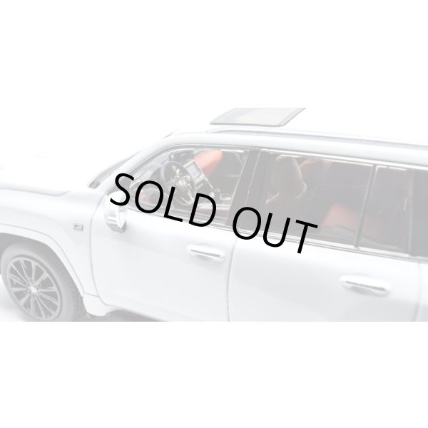 画像8: Kyosho Original 1/43 Lexus LX 600 F SPORT (White Nova GF/輸出専用車LHD) (8)
