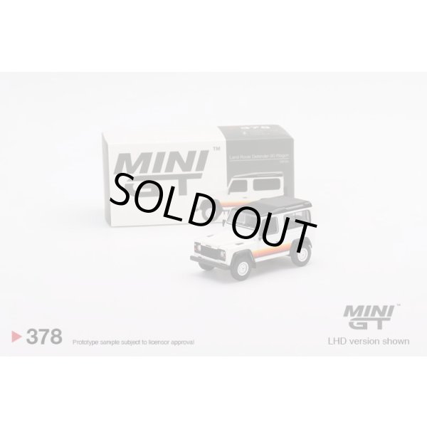 画像1: MINI GT 1/64 Land Rover Defender 90 Wagon White (RHD) (1)