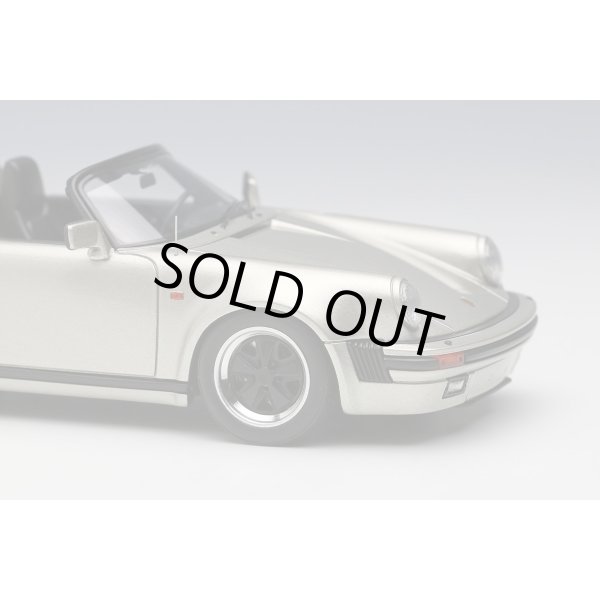 画像7: VISION 1/43 Porsche 911 Carrera 3.2 Speedster Turbolook 1989 Linen Gray Metallic (7)