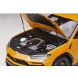 画像13: AUTOart 1/18 Lamborghini Urus (Arancio Borealis) (13)