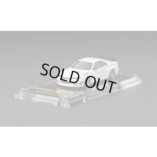 画像1: ignition model 1/64 Nissan Skyline GT-R Mine's (R34) White (1)