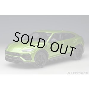画像: AUTOart 1/18 Lamborghini Urus (Verde Selvans)