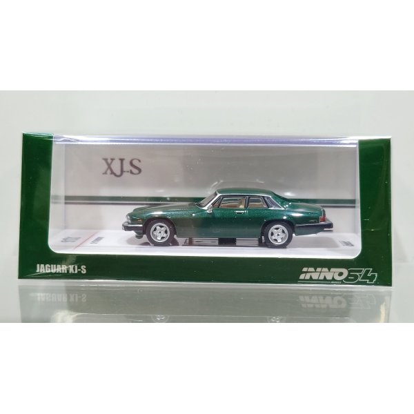 画像1: INNO Models 1/64 Jaguar XJ-S British Racing Green (1)