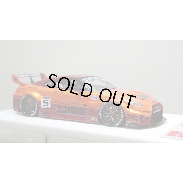 画像5: EIDOLON 1/43 LB-Silhouette WORKS GT 35GT-RR  Arancio Pearl / Vino Rosso Tow-tone color Limited 35 pcs. (5)