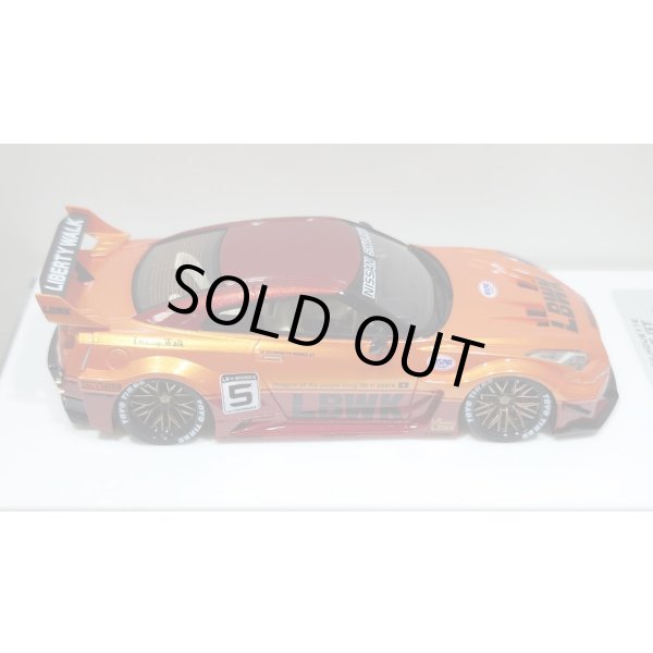 画像8: EIDOLON 1/43 LB-Silhouette WORKS GT 35GT-RR  Arancio Pearl / Vino Rosso Tow-tone color Limited 35 pcs. (8)