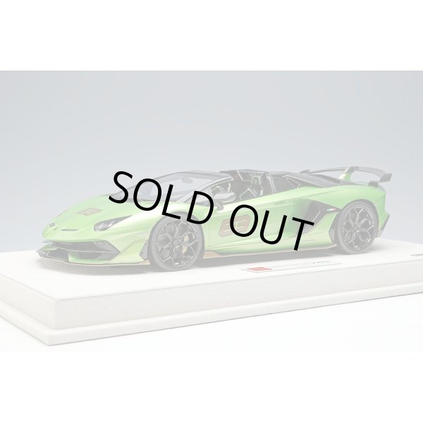 画像2: EIDOLON 1/18 Lamborghini Aventador SVJ 63 Roadster 2019 Verde Itaca Limited 63 pcs. (2)