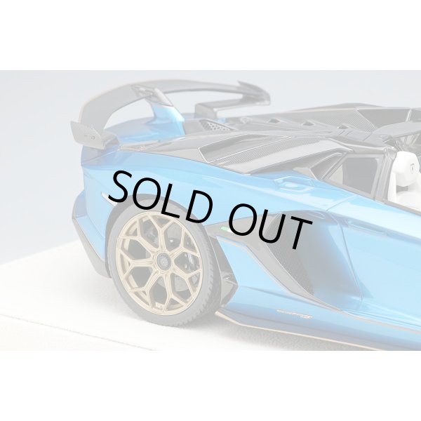 画像7: EIDOLON 1/18 Lamborghini Aventador SVJ 63 Roadster 2019 Blu Urano Limited 63 pcs. (7)